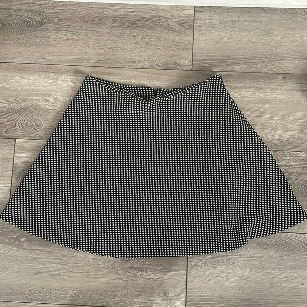 Banana republic mini skirt size 6